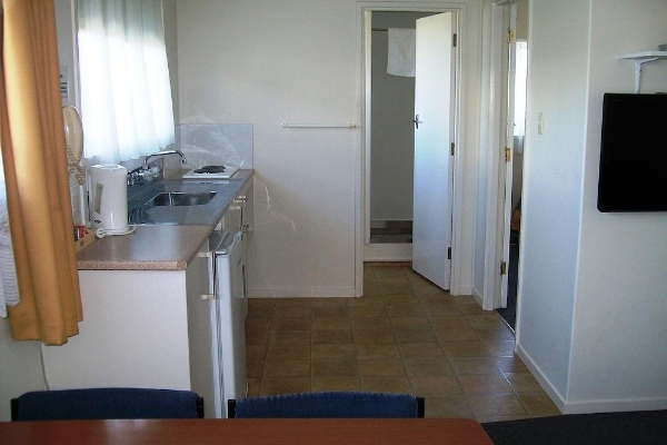 Cedar Court Motel (Westshore)